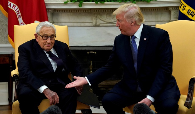Cuộc đời và sự nghiệp của cố Ngoại trưởng Mỹ Henry Kissinger qua ảnh - Ảnh 14.