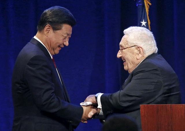 Cuộc đời và sự nghiệp của cố Ngoại trưởng Mỹ Henry Kissinger qua ảnh - Ảnh 3.