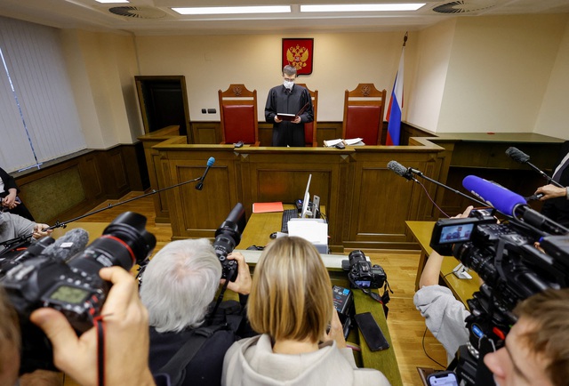 Tòa án Tối cao Nga cấm phong trào LGBT - Ảnh 2.