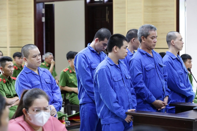 Tây Ninh: Vận chuyển hơn 19 kg ma túy, 5 bị cáo lãnh án tử hình - Ảnh 1.