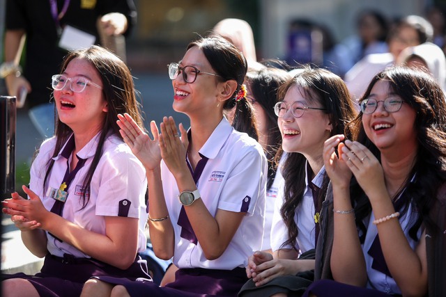 Bỏ thi bắt buộc môn ngoại ngữ là tín hiệu để học thực chất, theo chuyên gia - Ảnh 1. Bỏ thi bắt buộc môn ngoại ngữ là tín hiệu để học thực chất,ạingữkhôngcònlàmônthiTHPTbắtbuộcGiáoviêntiếngAnhnóigì<strong>11bet</strong> theo chuyên gia - Ảnh 1.