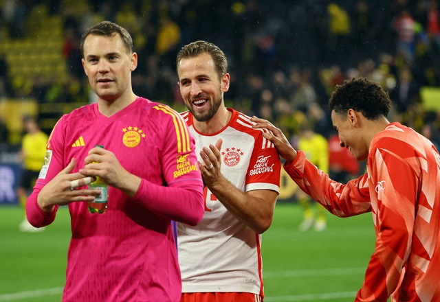 Harry Kane lại ghi hat-trick, Bayern Munich ‘đè bẹp’ Borussia Dortmund tại Bundesliga - Ảnh 1.