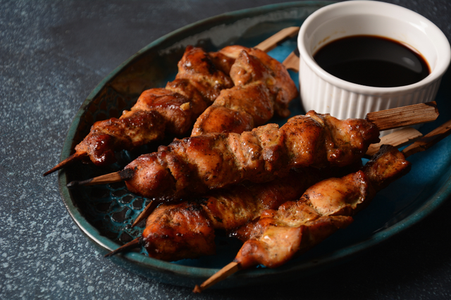 Thưởng thức món gà nướng Yakitori - Đặc sản hấp dẫn từ Nhật Bản - Ảnh 2.