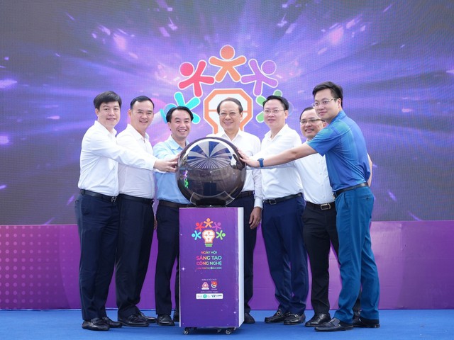 Làm gì để 'sống tốt' trên môi trường số? - Ảnh 2. Làm gì để 'sống tốt' trên môi trường số? - Ảnh 2.