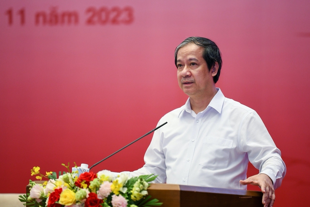 Bộ trưởng Nguyễn Kim Sơn: Vẫn loay hoay bàn sao cho đại học đỡ nghèo, đỡ khổ! - Ảnh 1.
