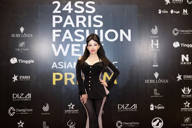 NTK Quỳnh Paris tại sự kiện ghi hình do Super Talent of the World tổ chức tại Việt Nam NTK Quỳnh Paris ỳnhParislựachọnứngviê<strong>xổ số cà mau</strong>tại sự kiện ghi hình do Super Talent of the World tổ chức tại Việt Nam