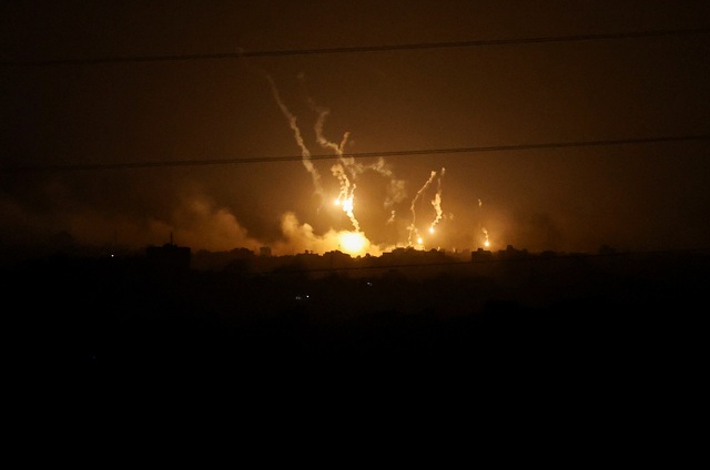 Gaza hứng đợt không kích 'chưa từng có' - Ảnh 1.