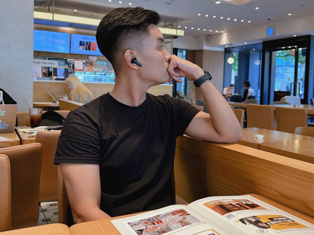 Vì sao Emily Nè và A Síng Đi Đại Hàn lại chuộng tai nghe TWS - Ảnh 3. Vì sao Emily Nè và A Síng Đi Đại Hàn lại chuộng tai nghe TWS - Ảnh 3.