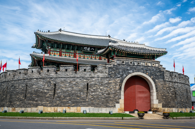 Đền Hwaseong - Chứng nhân kiến trúc độc đáo của Hàn Quốc  - Ảnh 2.