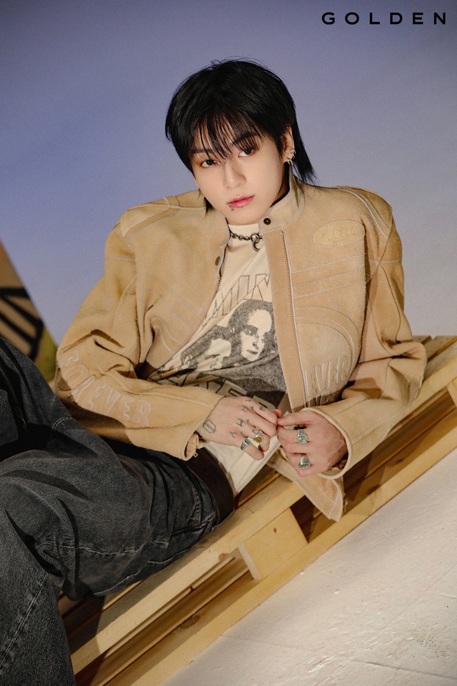 Jungkook (BTS) liên tiếp lập kỷ lục với ca khúc solo - Ảnh 1. Jungkook (BTS) liên tiếp lập kỷ lục với ca khúc solo - Ảnh 1.