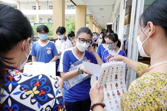Thi tốt nghiệp THPT từ năm 2025: Xu hướng lựa chọn thi ít môn - Ảnh 2. Thi tốt nghiệp THPT từ năm 2025: Xu hướng lựa chọn thi ít môn - Ảnh 2.