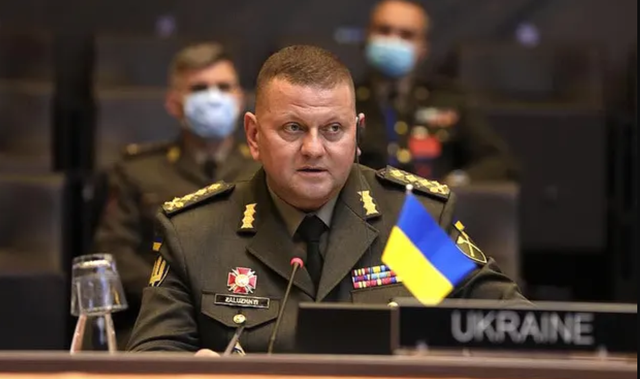 Thân tín Tổng tham mưu trưởng Ukraine bị nổ chết khi mở quà sinh nhật - Ảnh 1.