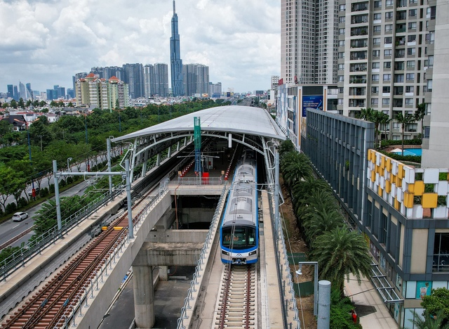 TP.HCM cần nhiều cơ chế đột phá mới có thể hoàn thành 220 km đường sắt đô thị vào năm 2035 ẢNH: NHẬT THỊNH