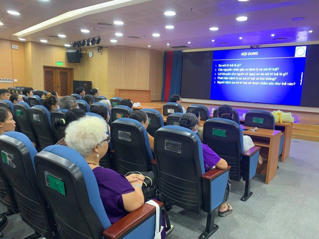 Hành trình nối dài ký ức cho bệnh nhân Alzheimer của Eisai Việt Nam - Ảnh 2. Hành trình nối dài ký ức cho bệnh nhân Alzheimer của Eisai Việt Nam - Ảnh 2.