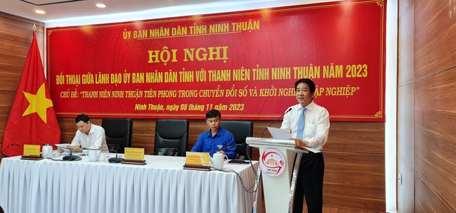 UBND tỉnh Ninh Thuận đối thoại với thanh niên - Ảnh 1.