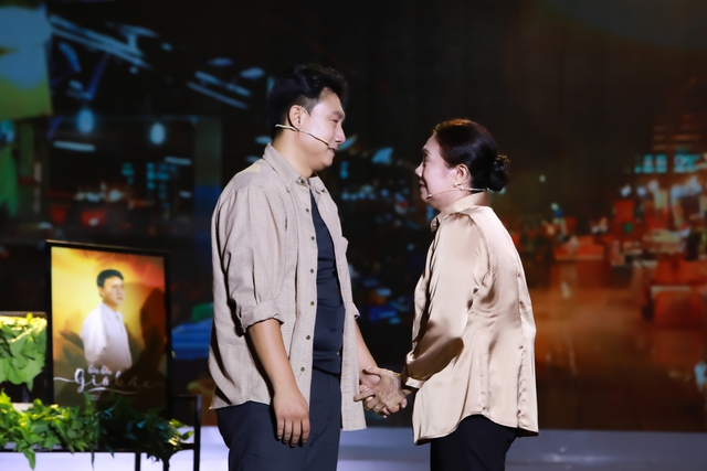 Diễn viên Công Danh tiết lộ về quãng thời gian bỏ nghề sang xứ người - Ảnh 1. Diễn viên Công Danh tiết lộ về quãng thời gian bỏ nghề sang xứ người - Ảnh 1.