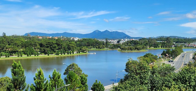 Hội thi văn nghệ chào mừng Đà Lạt 130 năm hình thành và phát triển - Ảnh 4. Hội thi văn nghệ chào mừng Đà Lạt 130 năm hình thành và phát triển - Ảnh 4.
