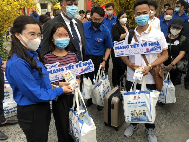 Tết Nguyên đán 2024, người lao động được chăm lo, hỗ trợ những gì? - Ảnh 1. Tết Nguyên đán 2024, người lao động được chăm lo, hỗ trợ những gì? - Ảnh 1.