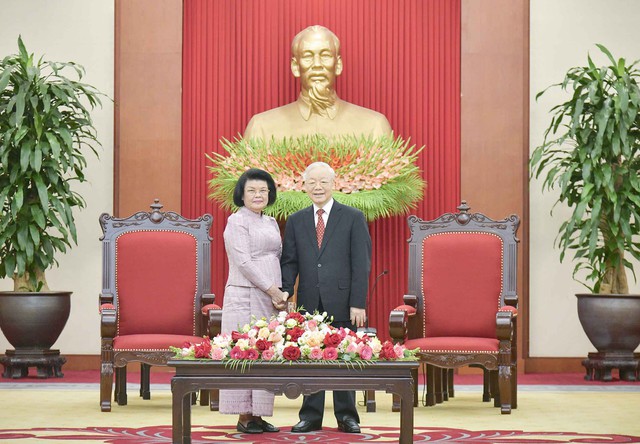 Tổng Bí thư Nguyễn Phú Trọng tiếp Chủ tịch Quốc hội Vương quốc Campuchia - Ảnh 1.