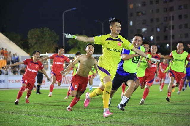 CLB Hiếu Hoa-Quahaco của Đà Nẵng vô địch bóng đá 7 người Cúp quốc gia - Ảnh 2.