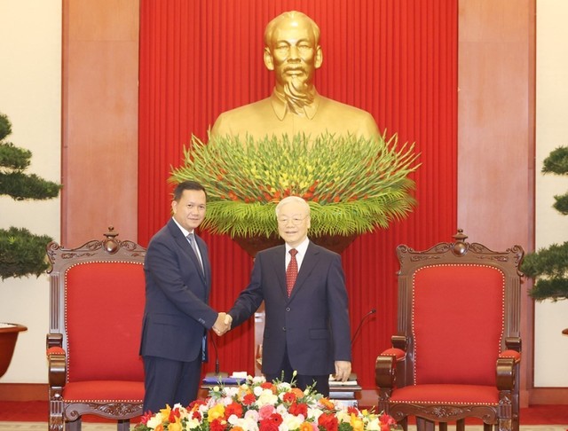 Tổng Bí thư Nguyễn Phú Trọng tiếp Thủ tướng Campuchia Hun Manet - Ảnh 1.