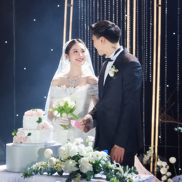 Cập nhật xu hướng trang sức cưới 2024 để nàng dâu thêm tỏa sáng - Ảnh 3. Cập nhật xu hướng trang sức cưới 2024 để nàng dâu thêm tỏa sáng - Ảnh 3.