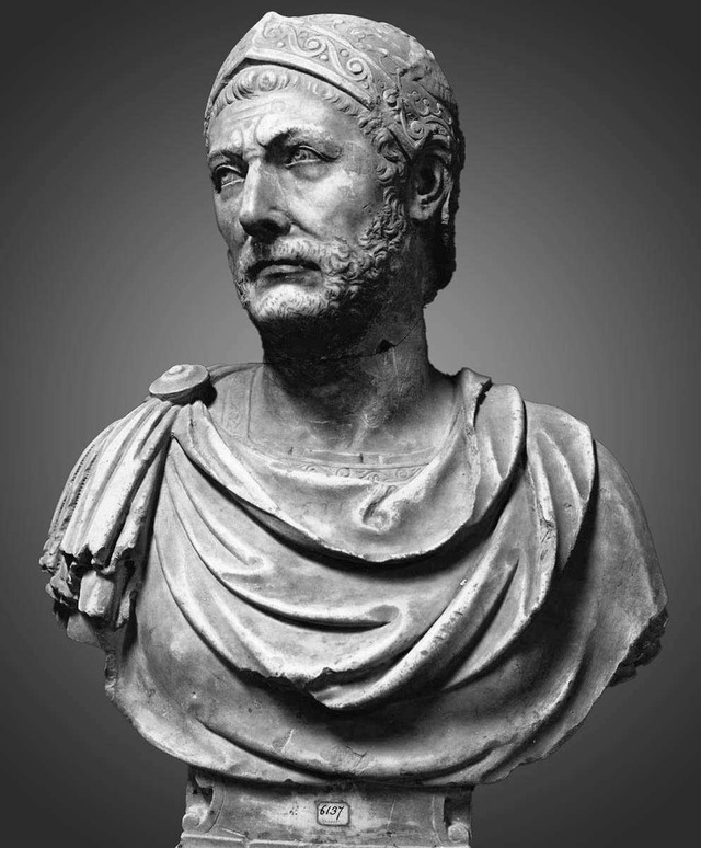 Bức tượng bán thân theo kiểu La Mã của Hannibal được tìm thấy tại Capua. Ảnh Wikipedia