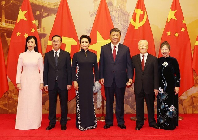 Tổng Bí thư, Chủ tịch Trung Quốc dự tiệc trà và chiêu đãi - Ảnh 3.