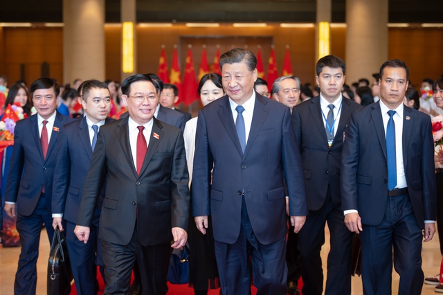 Chủ tịch Quốc hội hội kiến Tổng Bí thư, Chủ tịch nước Trung Quốc Tập Cận Bình - Ảnh 3.