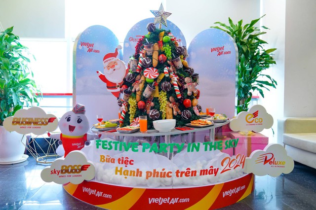 Ấn tượng với không khí tràn ngập lễ hội tại văn phòng Vietjet - Ảnh 2.