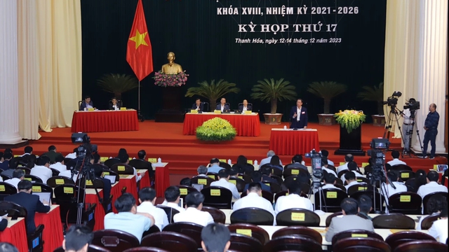 Chủ tịch UBND tỉnh Thanh Hóa: Không thể để đầu năm thong thả cuối năm vất vả - Ảnh 2.