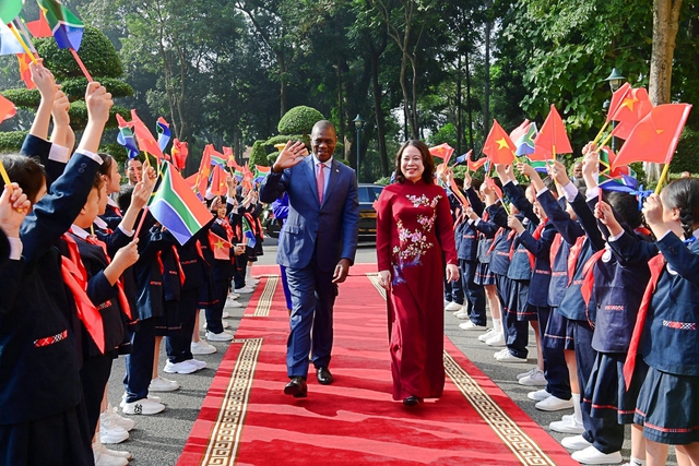 Việt Nam coi trọng quan hệ Đối tác vì Hợp tác va Phát triển với Nam Phi - Ảnh 2.
