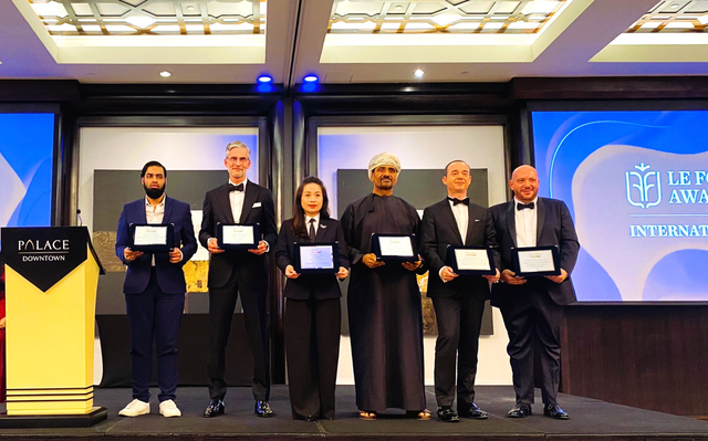AHLĐ Thái Hương - Nhà sáng lập Tập đoàn TH, Tổng giám đốc Ngân hàng TMCP Bắc Á là doanh nhân Việt Nam tiêu biểu được vinh danh với Giải thưởng Nhà lãnh đạo của năm ở hạng mục Phát triển bền vững phạm vi toàn cầu