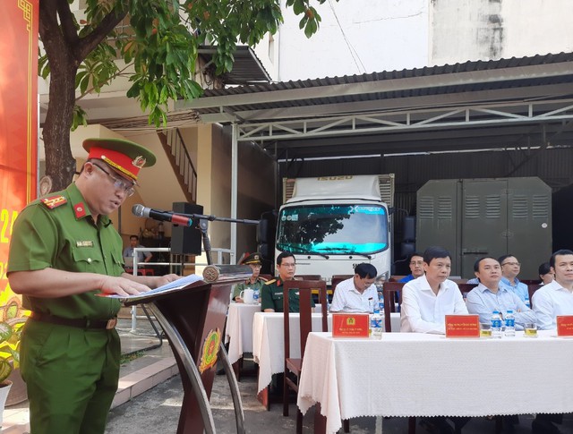 Công an Q.Tân Bình ra quân tấn công trấn áp tội phạm - Ảnh 2.