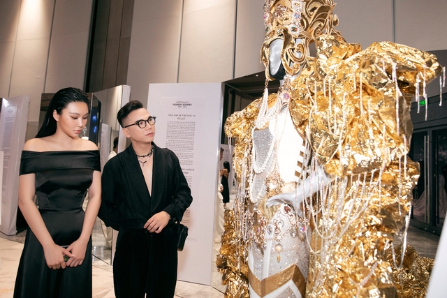 Triển lãm thời trang Vietnam's Fashion Journey mở cửa miễn phí trong 8 ngày - Ảnh 4.