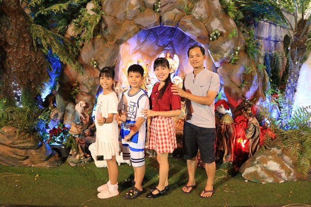 'Check in' không gian Giáng sinh tại nhà một ca sĩ nổi tiếng - Ảnh 7. 'Check in' không gian Giáng sinh tại nhà một ca sĩ nổi tiếng - Ảnh 7.
