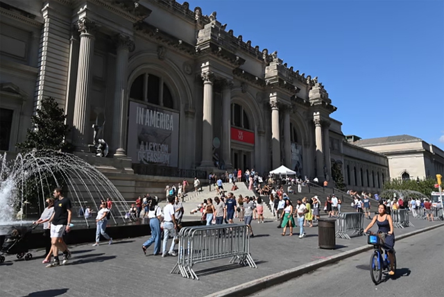 Bảo tàng Metropolitan (New York) trả lại cổ vật cho Thái Lan và Campuchia - Ảnh 2.