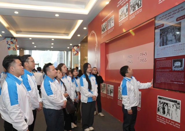 Ấn tượng với 'bức tường số' tại Đại hội Hội Sinh viên Việt Nam lần thứ XI - Ảnh 3.
