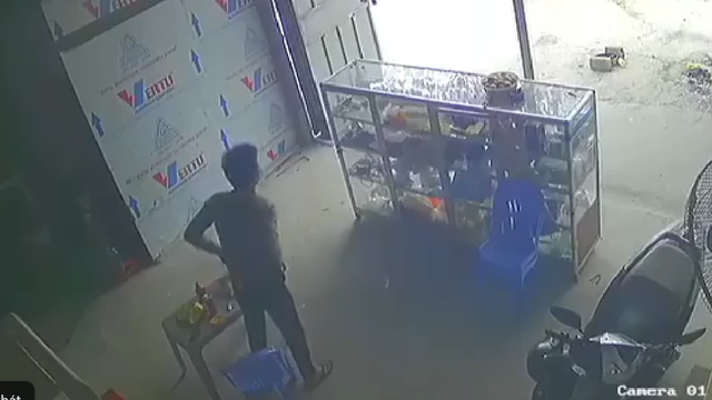 Chủ tiệm tạp hóa bị sát hại dã man - Ảnh 1. Chủ tiệm tạp hóa bị sát hại dã man - Ảnh 1.