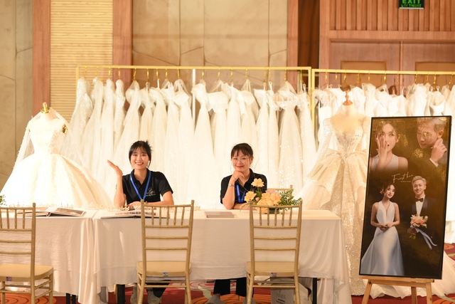 PNJ tổ chức triển lãm cưới đầu tiên và hoành tráng nhất tại Buôn Ma Thuột - Ảnh 1.