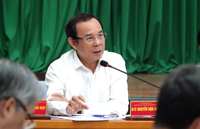 Bí thư Nguyễn Văn Nên: 'Không đòi hỏi thu đủ ngân sách bằng bất cứ giá nào' - Ảnh 1. Bí thư Nguyễn Văn Nên: 'Không đòi hỏi thu đủ ngân sách bằng bất cứ giá nào' - Ảnh 1.