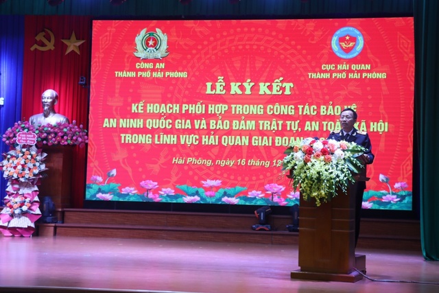 Hải quan 'bắt tay' công an tăng cường phối hợp đảm bảo an ninh quốc gia - Ảnh 1.