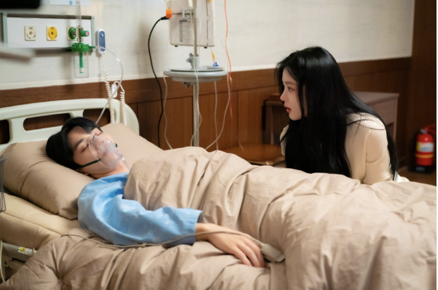 Cặp sao 'Chàng quỷ của tôi' Song Kang và Kim Yoo Jung gây sốt - Ảnh 4.