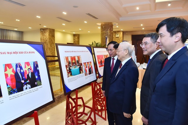 Tổng Bí thư Nguyễn Phú Trọng đến dự khai mạc Hội nghị Ngoại giao lần thứ 32 - Ảnh 1.
