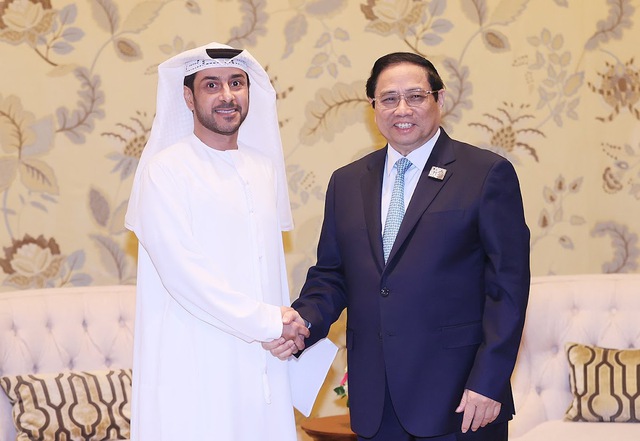 Thủ tướng tiếp lãnh đạo tập đoàn 250 tỉ USD của UAE - Ảnh 1.