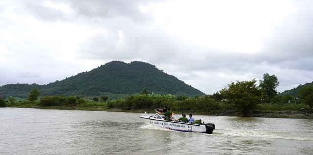 Thủy điện Sông Ba Hạ tặng 2 ca nô cứu hộ cho tỉnh Phú Yên - Ảnh 2.