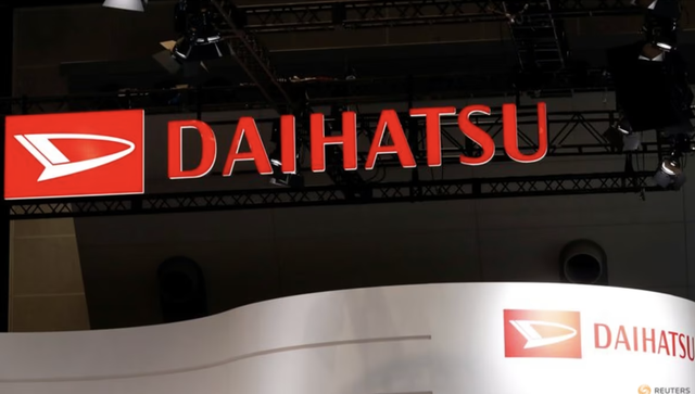 Daihatsu tạm dừng phân phối ô tô trên toàn cầu do bê bối thử nghiệm an toàn - Ảnh 1.