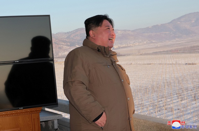 Lãnh đạo Triều Tiên đe dọa tấn công bằng vũ khí hạt nhân nếu bị khiêu khích- Ảnh 1.