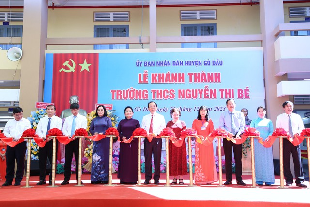 Khánh thành ngôi trường mang tên nữ Anh hùng Nguyễn Thị Bé- Ảnh 1.