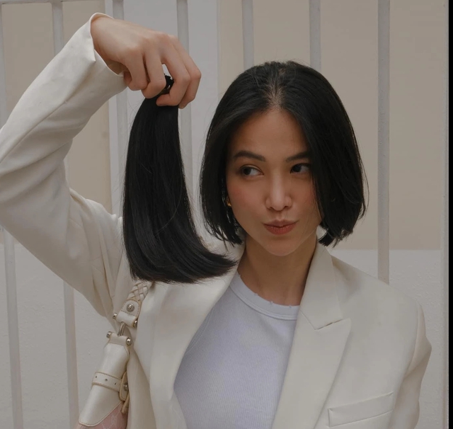 Hoa hậu Trái đất Nguyễn Phương Khánh hiến tóc cho bệnh nhân ung thư- Ảnh 1.